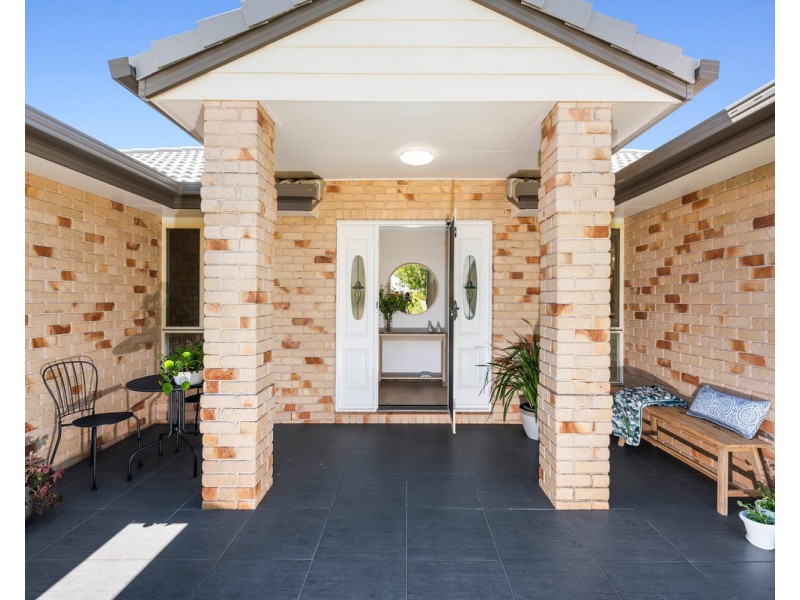 6 Pendlebury Court, Highfields QLD 4352