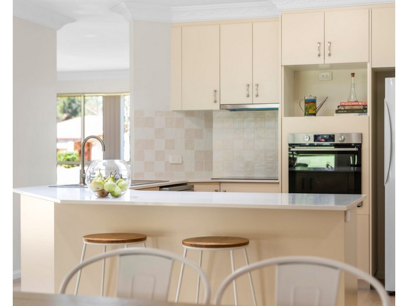 6 Pendlebury Court, Highfields QLD 4352
