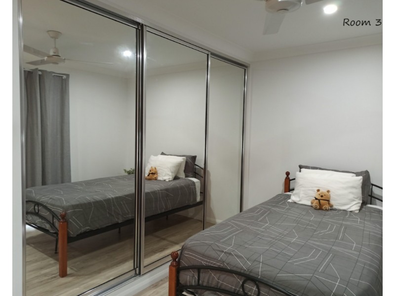 Room 3/240 Gatton Esk Road, Lake Clarendon QLD 4343