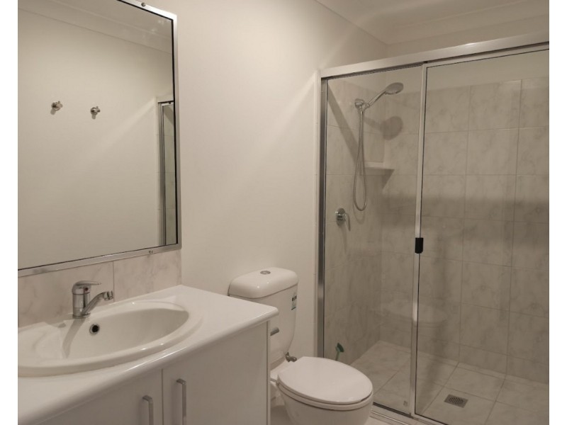 Room 3/240 Gatton Esk Road, Lake Clarendon QLD 4343