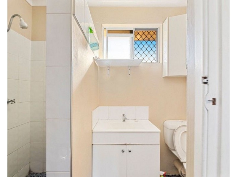 3/277a James Street, Newtown QLD 4350