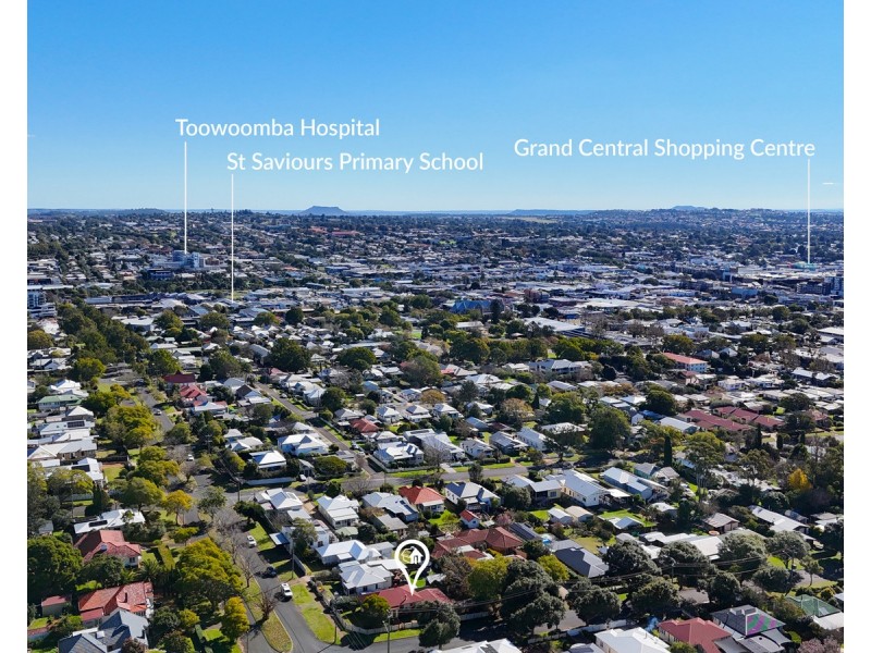 153 Perth Street, South Toowoomba QLD 4350