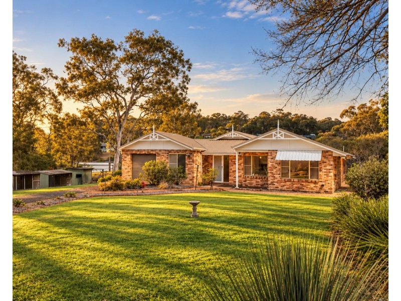 324 Hursley Road, Glenvale QLD 4350