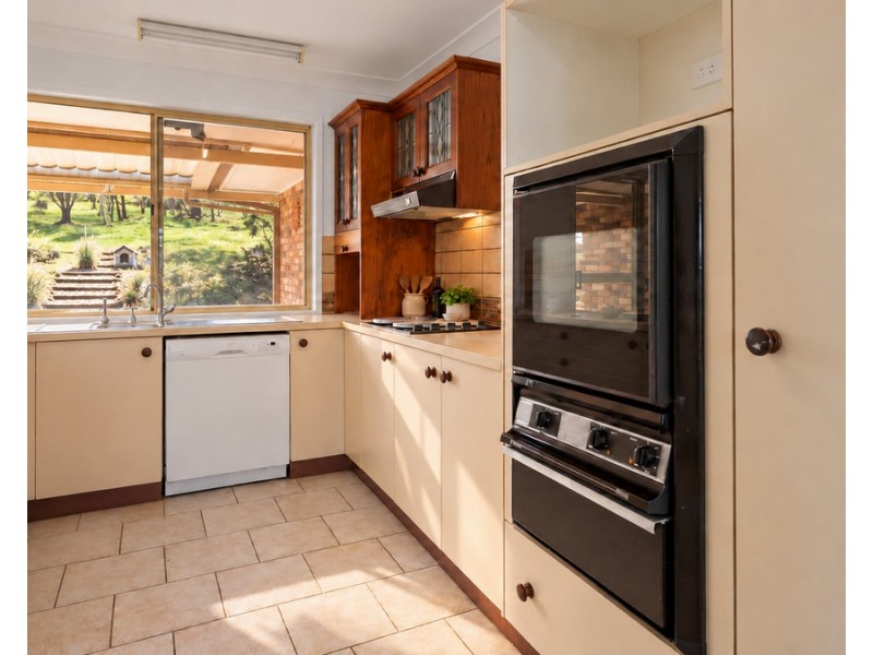 324 Hursley Road, Glenvale QLD 4350