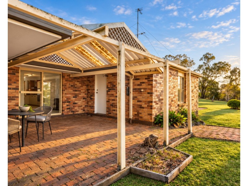 324 Hursley Road, Glenvale QLD 4350