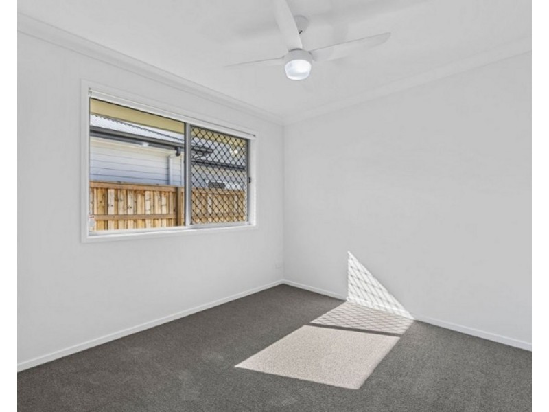 1/30 Reaside Road, Walloon QLD 4306