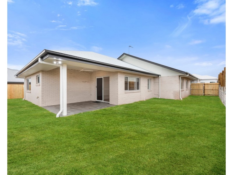 17 Dunmall Crescent, Glenvale QLD 4350