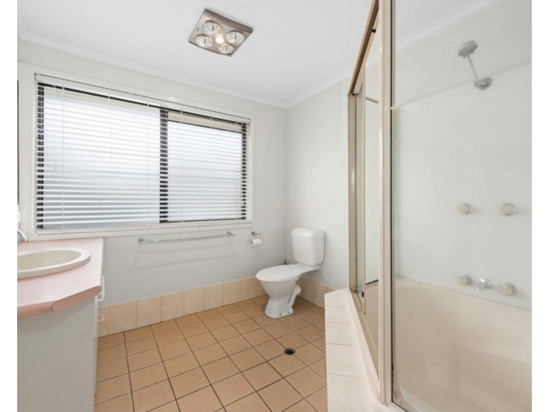 1/33 Hoey Street, Kearneys Spring QLD 4350