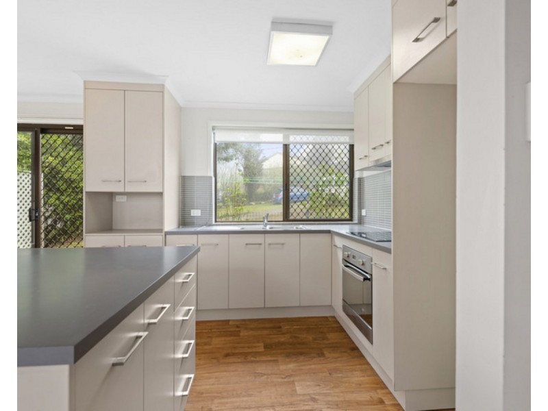 1/33 Hoey Street, Kearneys Spring QLD 4350