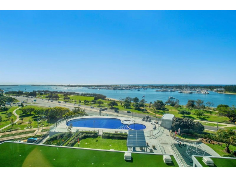 905/2 Como Crescent, Southport QLD 4215