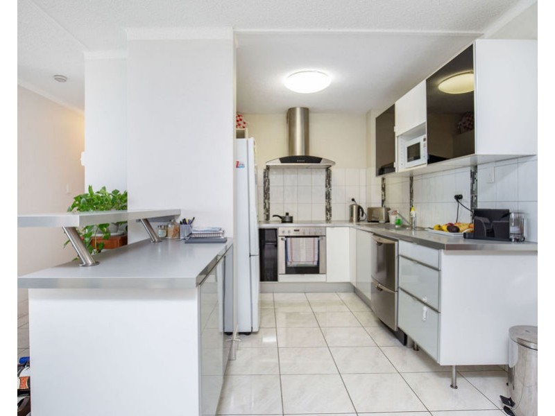 17/18 Queen Street, Southport QLD 4215