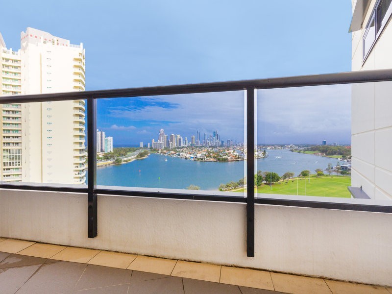 1704/2 Aqua Street, Southport QLD 4215