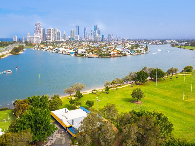 1704/2 Aqua Street, Southport QLD 4215