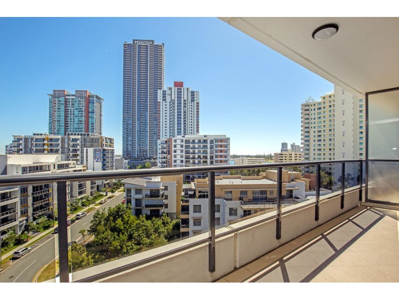 2 Aqua Street, Southport QLD 4215