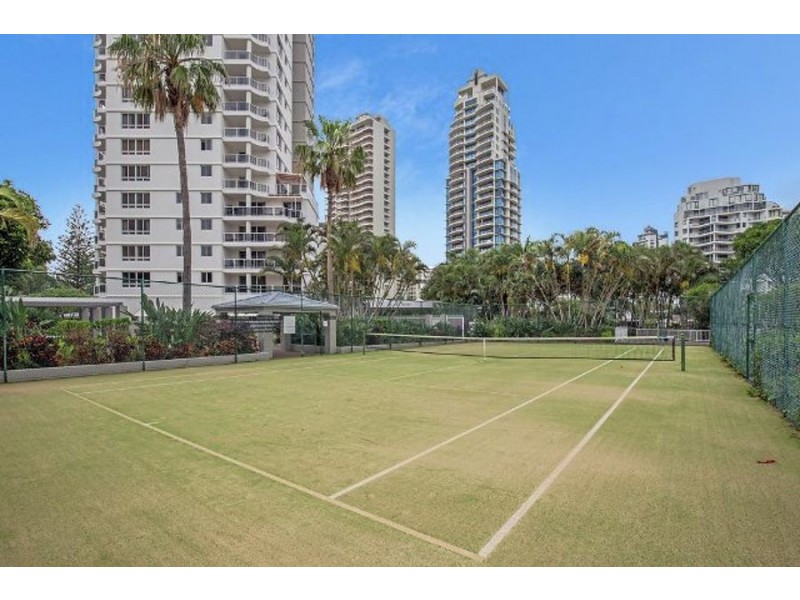 1 Hughes Avenue, Main Beach QLD 4217