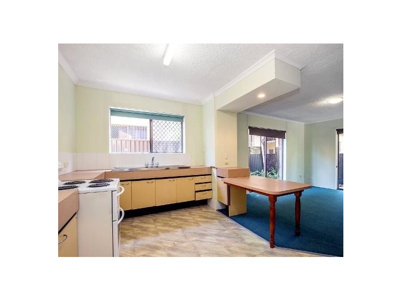 3/15 Baker Avenue, Labrador QLD 4215