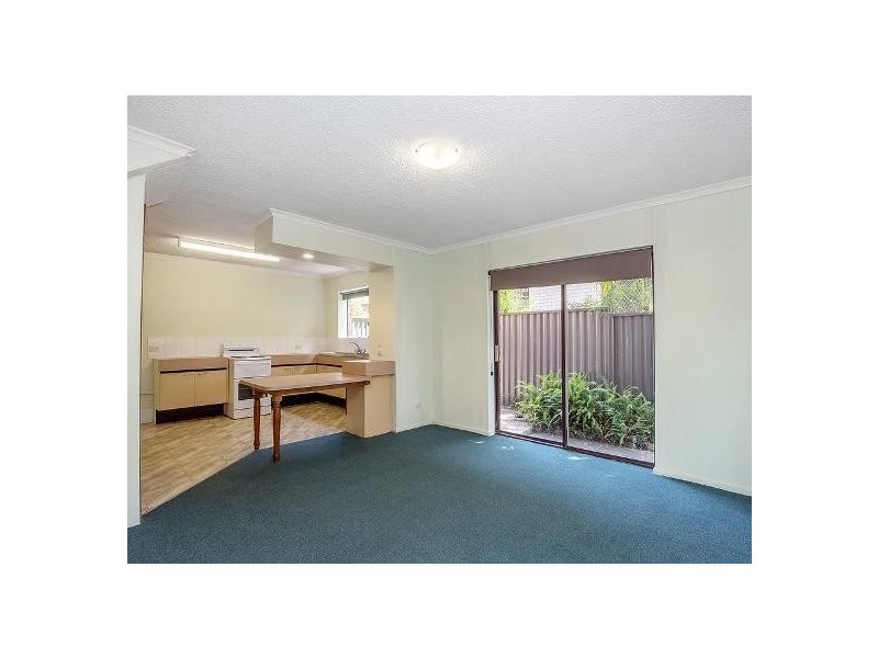 3/15 Baker Avenue, Labrador QLD 4215