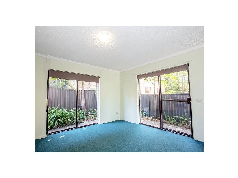 3/15 Baker Avenue, Labrador QLD 4215