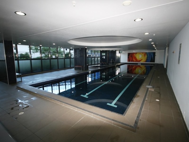 2 Aqua Street, Southport QLD 4215