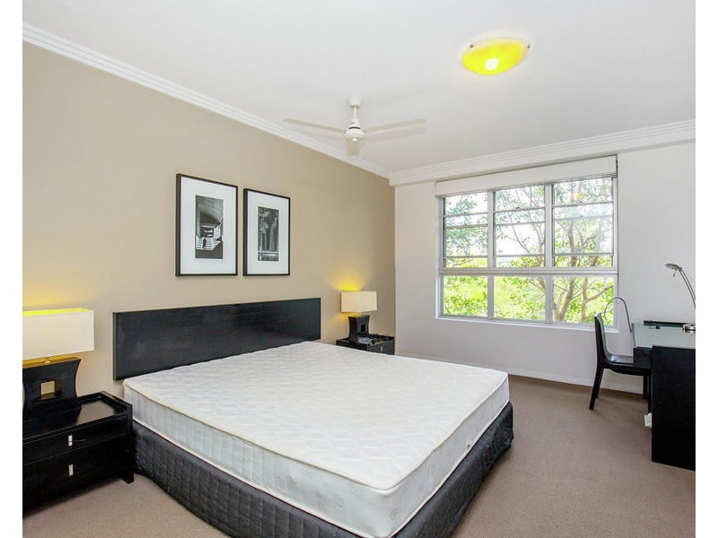 1-7 Moores Crescent, Varsity Lakes QLD 4227