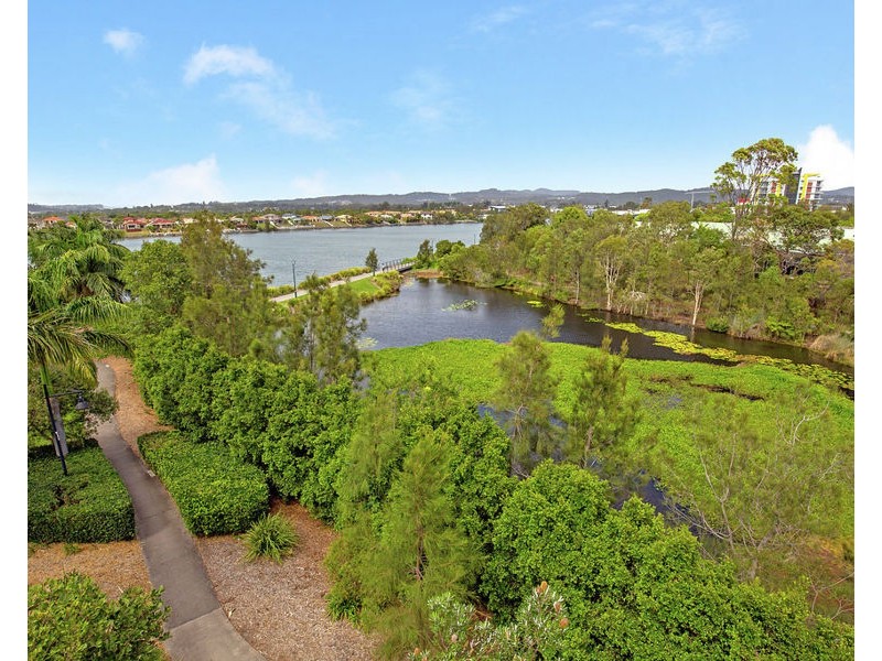 1-7 Moores Crescent, Varsity Lakes QLD 4227