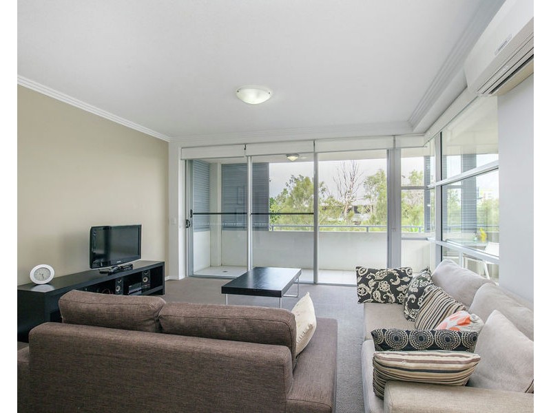 1-7 Moores Crescent, Varsity Lakes QLD 4227
