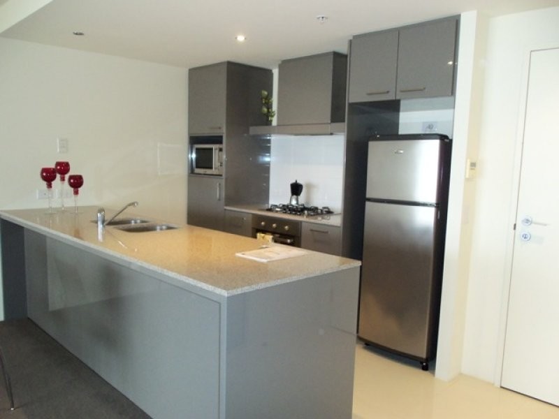 1004/4 Wahroonga Place, Surfers Paradise QLD 4217