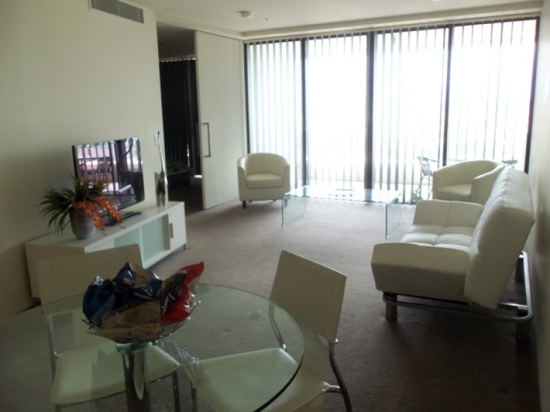 1004/4 Wahroonga Place, Surfers Paradise QLD 4217
