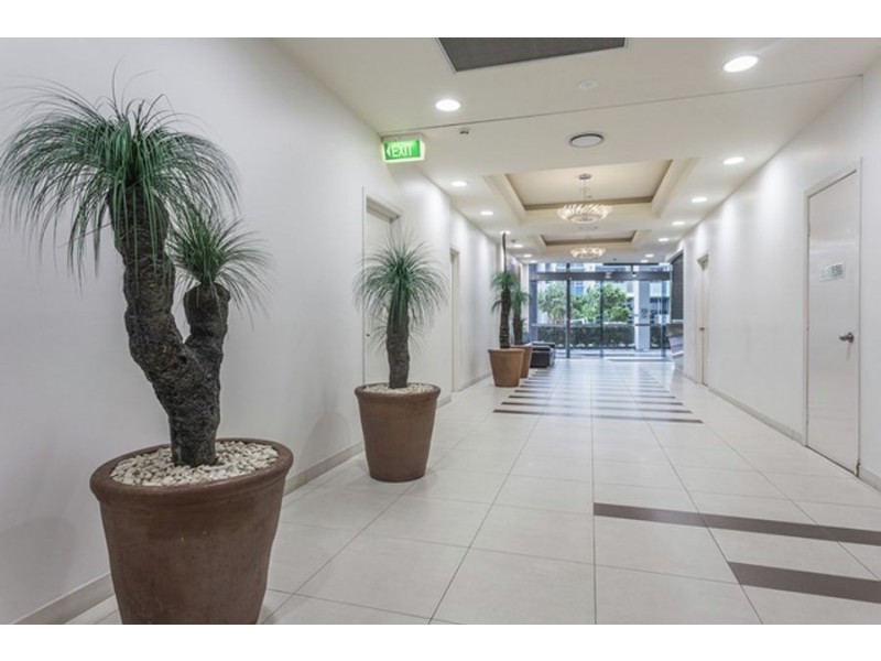 401/1 Aqua Street, Southport QLD 4215
