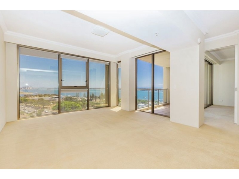 50 Marine Parade, Southport QLD 4215