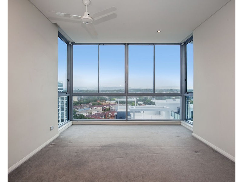 1602/1 Como Crescent, Southport QLD 4215