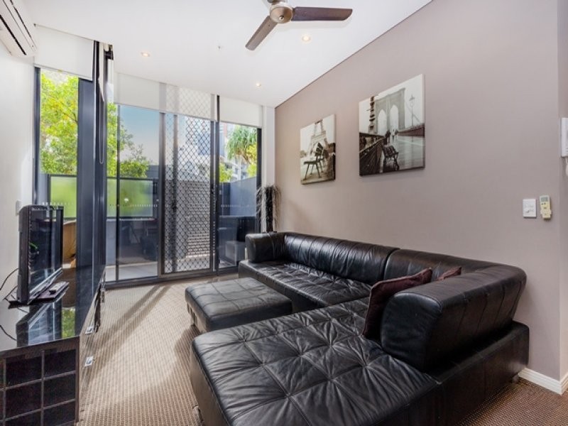 G2 Aqua Street, Southport QLD 4215