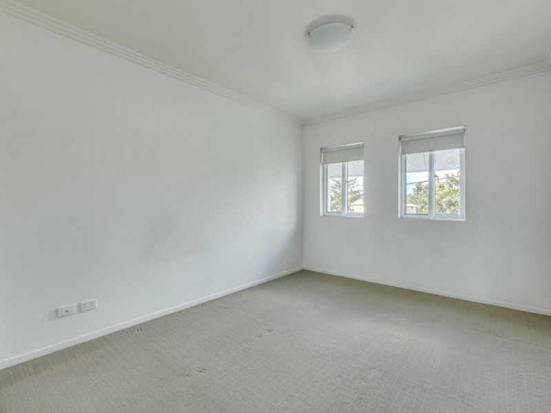 18 Rose Street, Southport QLD 4215