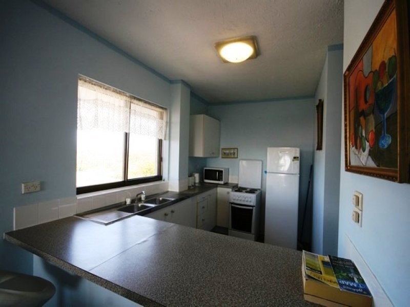 60 Fairways Drive, Clear Island Waters QLD 4226