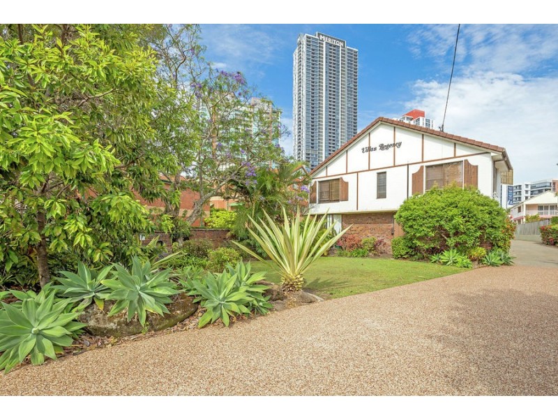 8/51 Bauer Street, Southport QLD 4215