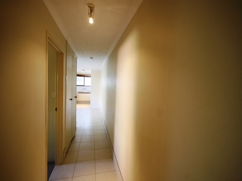 16 Andrews Street, Southport QLD 4215
