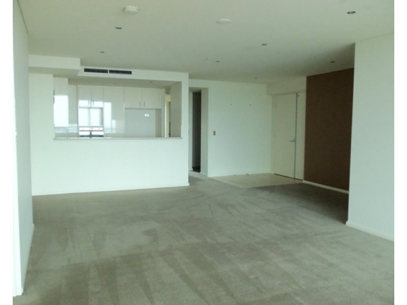 2701/1 Como Crescent, Southport QLD 4215