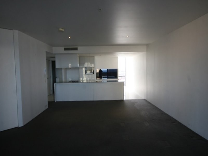 11/9 Ferny Avenue, Surfers Paradise QLD 4217