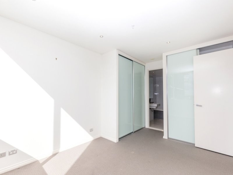 616/3 Como Crescent, Southport QLD 4215