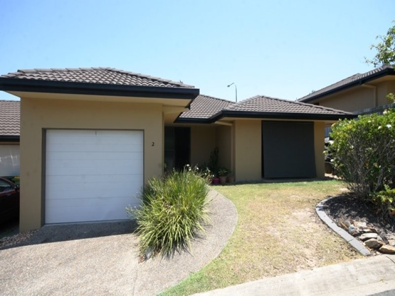 136 Pacific Pines Boulevard, Pacific Pines QLD 4211