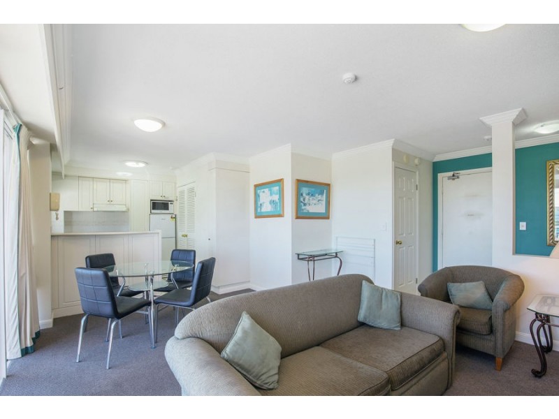 24-26 Queensland Avenue, Broadbeach QLD 4218