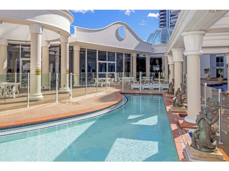 24-26 Queensland Avenue, Broadbeach QLD 4218