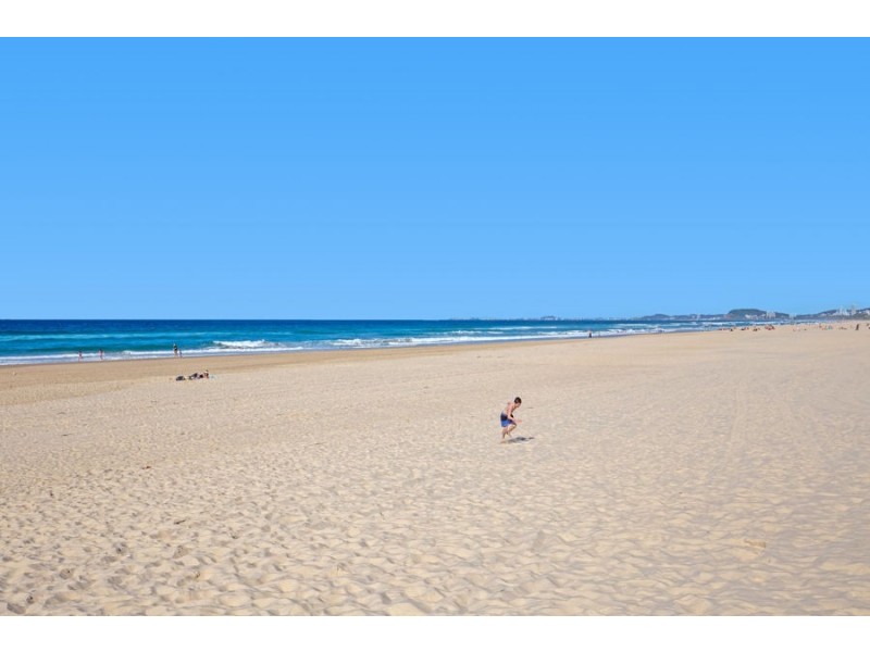 24-26 Queensland Avenue, Broadbeach QLD 4218