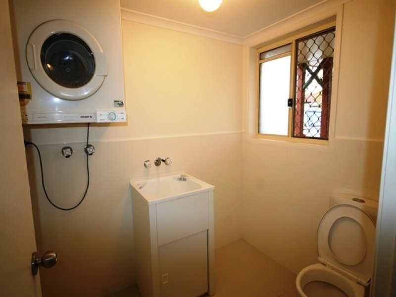 12/2 Brown Street, Labrador QLD 4215