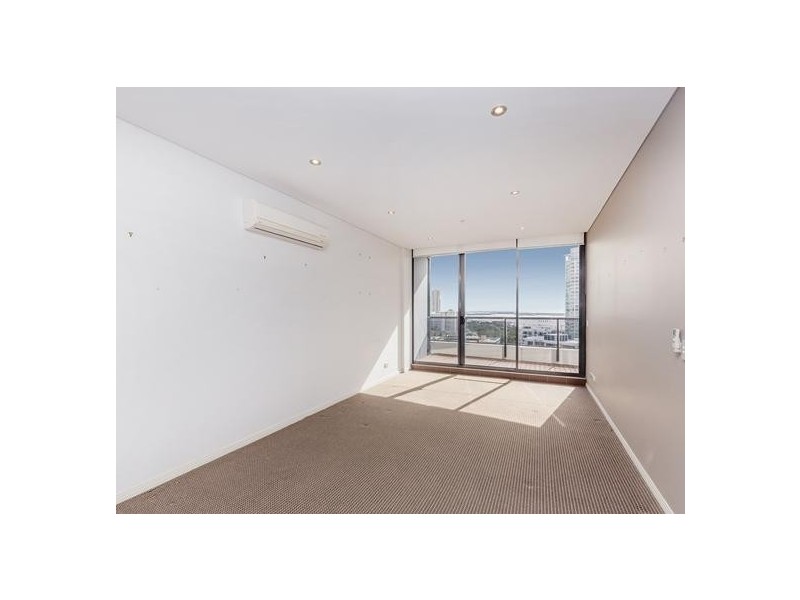 2 Aqua Street, Southport QLD 4215