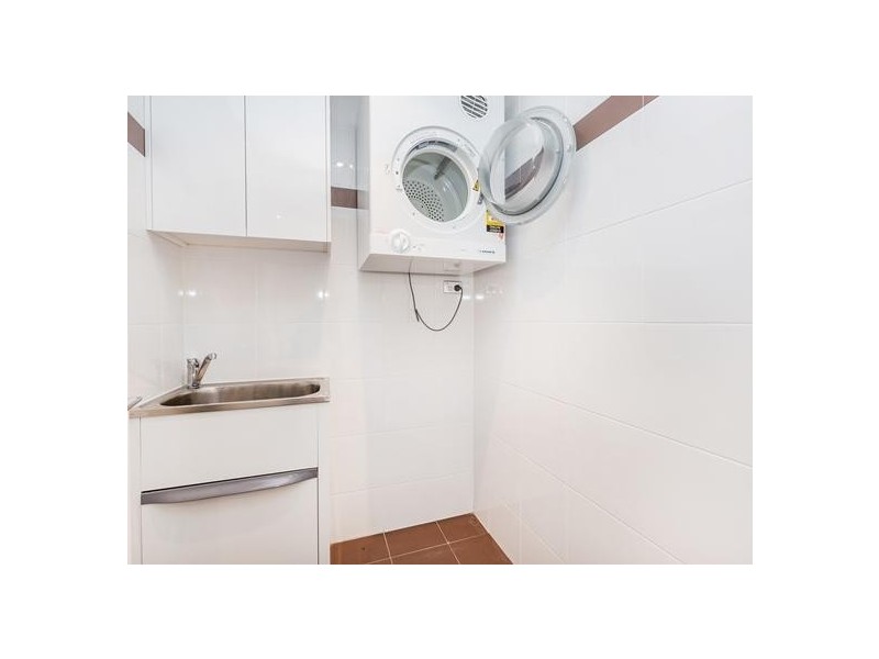 2 Aqua Street, Southport QLD 4215