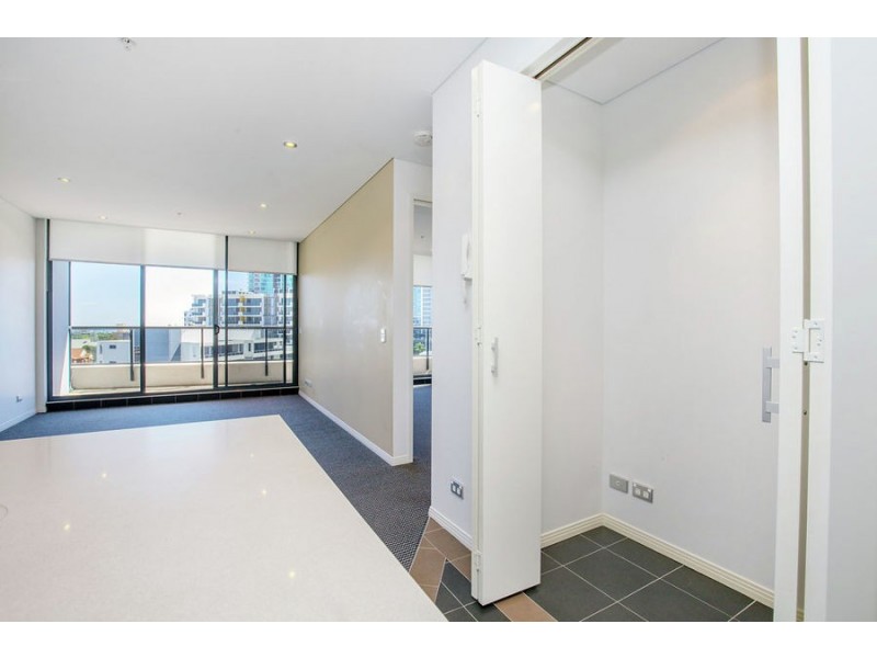 2 Aqua Street, Southport QLD 4215