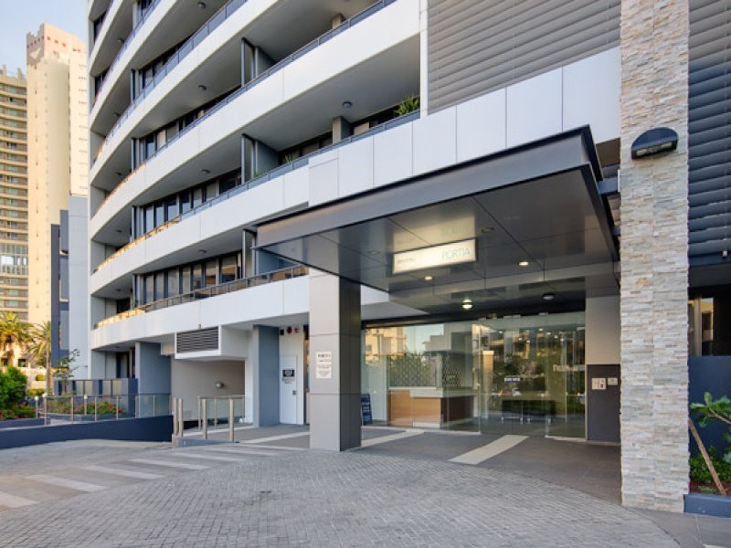 1102/2 Aqua Street, Southport QLD 4215