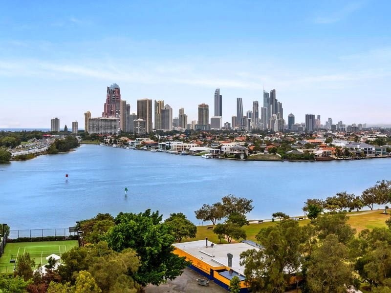 2 Aqua Street, Southport QLD 4215