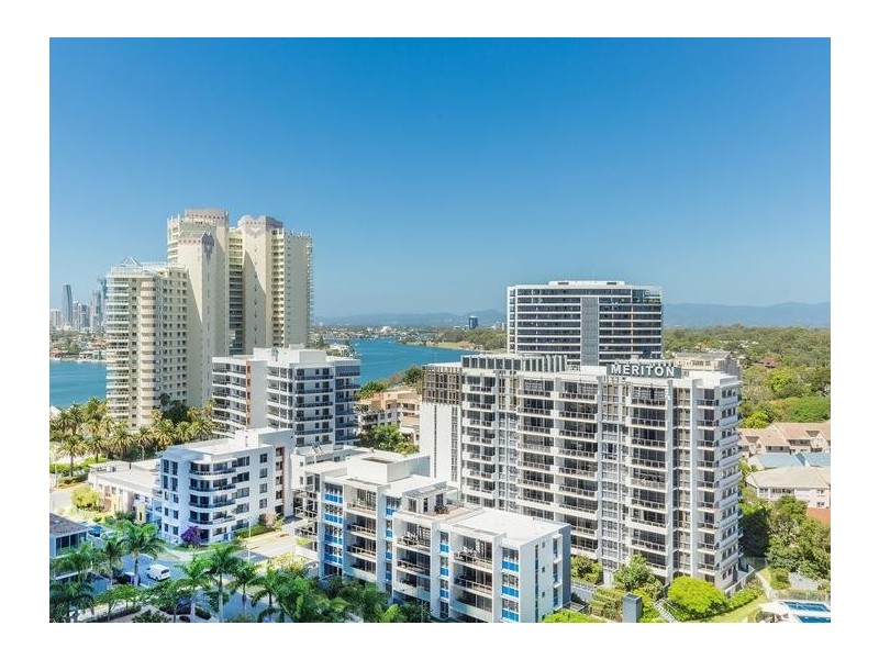 1 Como Crescent, Southport QLD 4215